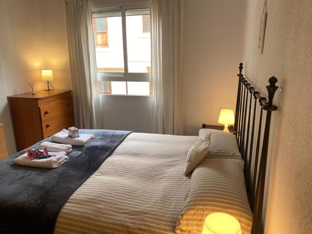 Apartamento Para 4 Personas En El Centro De Valencia, Plaza El Pilar Buitenkant foto