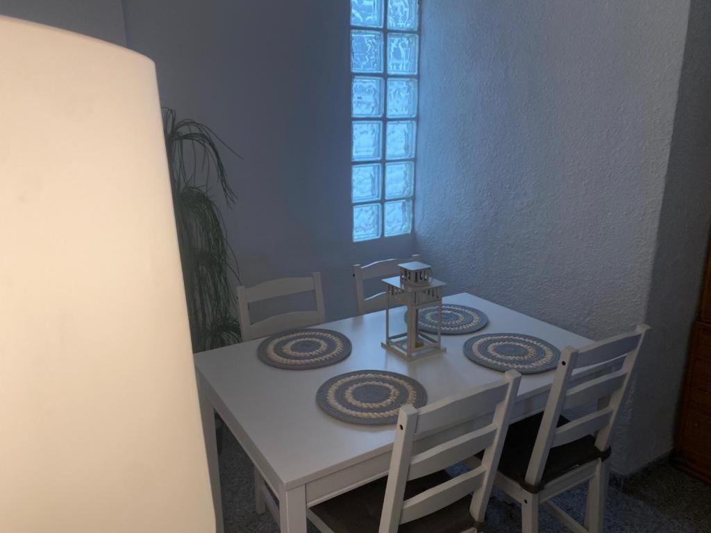 Apartamento Para 4 Personas En El Centro De Valencia, Plaza El Pilar Buitenkant foto